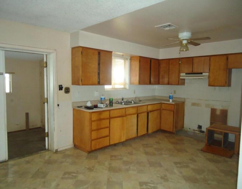 before after remodeling project renovation kitchen Mesa Arizona homes houses for sale real estate photo fix-n-flip