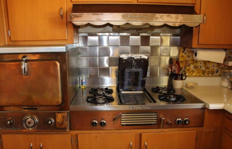 vintage original mint condition 1955 Chambers oven range hood kitchen Phoenix Arizona home house for sale