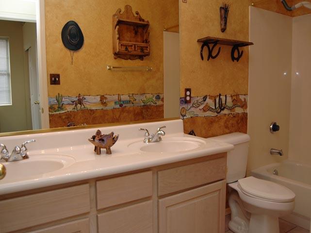 Southwest décor bathroom sponge paint tacky outdated Phoenix home house